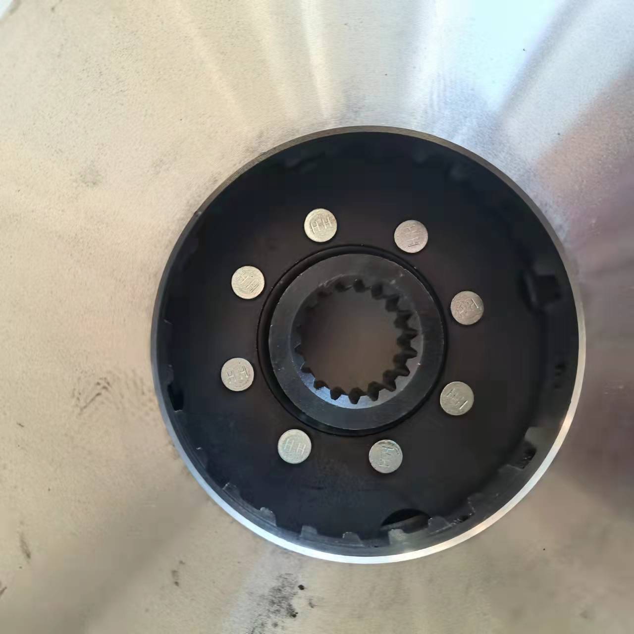 TB550.211 Clutch Assembly Esse - огляд і ціна Farming Is Part Of Agriculture