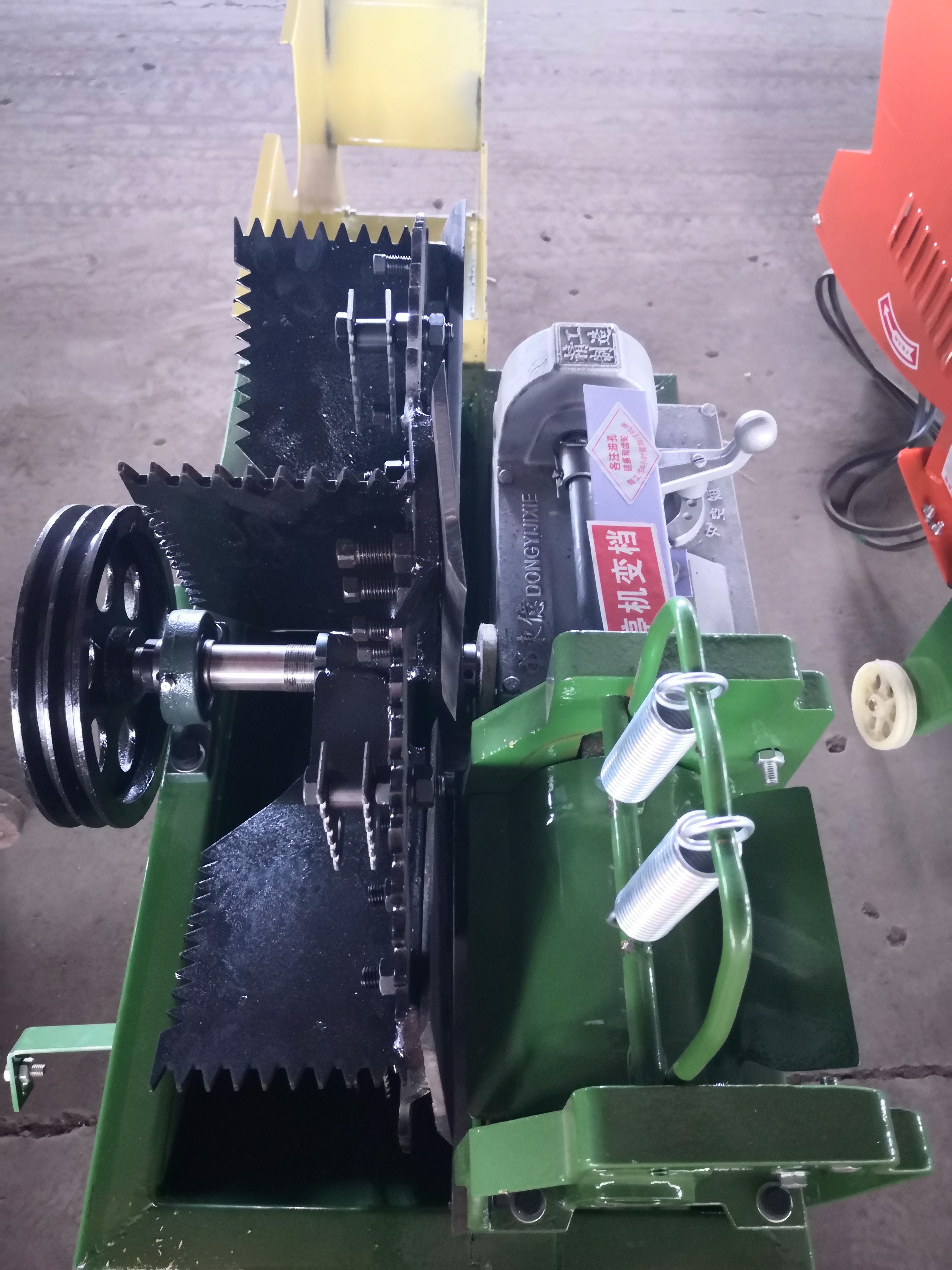 9ZP-1.8 Chaff Cutter Machine f - огляд і ціна Agriculture Farming Process